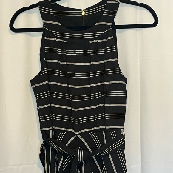 Tommy Hilfiger Women's Black White Stripe Fit Flare Sleeveless Dress Belted 4 - Picture 8 of 8